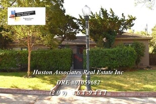 648 W Monterey Ave in Stockton, CA - Building Photo