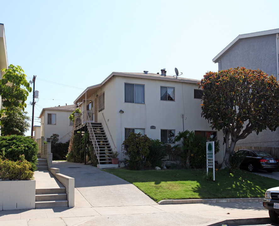 1246 S Saltair Ave in Los Angeles, CA - Foto de edificio