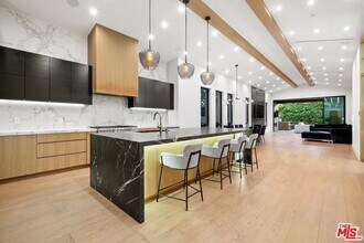 4803 Lemona Ave in Los Angeles, CA - Building Photo - Building Photo