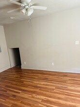 2129 16th St in Corpus Christi, TX - Foto de edificio - Building Photo