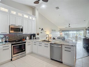 2000 Bal Harbor Blvd in Punta Gorda, FL - Building Photo - Building Photo