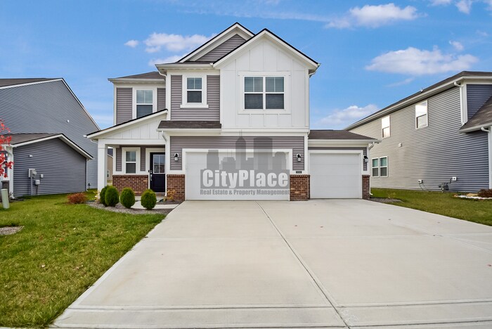 7316 Sayers Rd in Indianapolis, IN - Foto de edificio