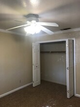 17 Shari Ln in Chico, CA - Building Photo - Building Photo