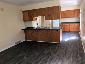 520 Harlan Ave NE in Grand Rapids, MI - Building Photo - Building Photo