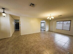 6337 E 45th St in Yuma, AZ - Building Photo - Building Photo