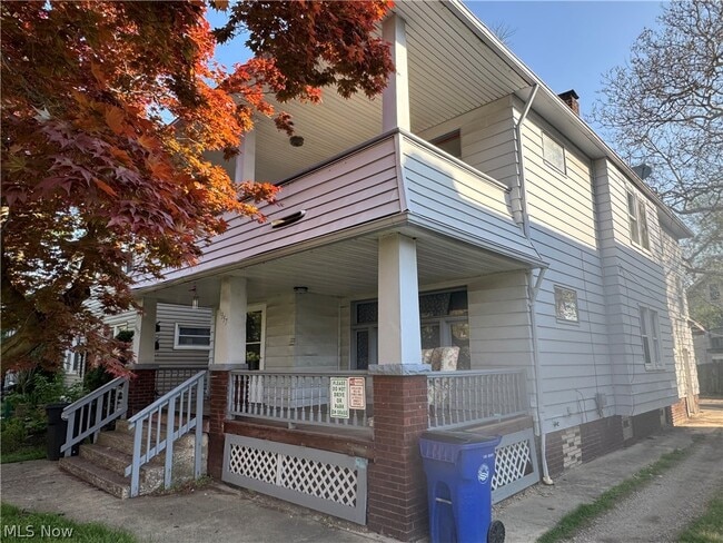 1355 West Blvd in Cleveland, OH - Building Photo - Building Photo