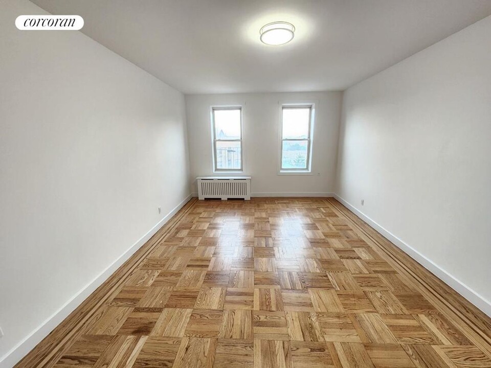 3900 Greystone Ave in Bronx, NY - Building Photo