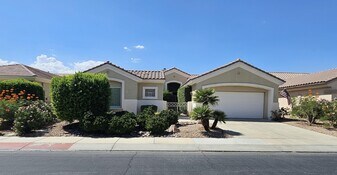 35875 Donny Cir in Palm Desert, CA - Building Photo