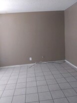 3381 Brussels St, Unit 1 in Las Vegas, NV - Building Photo - Building Photo