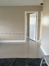 4116 SW 52nd St in Fort Lauderdale, FL - Building Photo - Building Photo