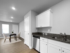 8230 SW 1st St in Blue Springs, MO - Building Photo - Building Photo