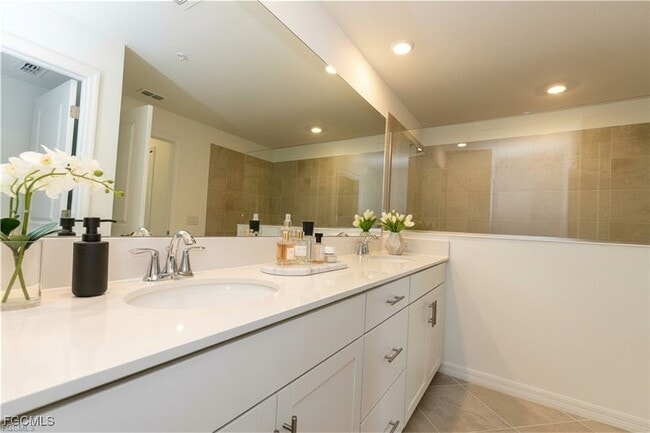 property at 16572 Kingwood Ln