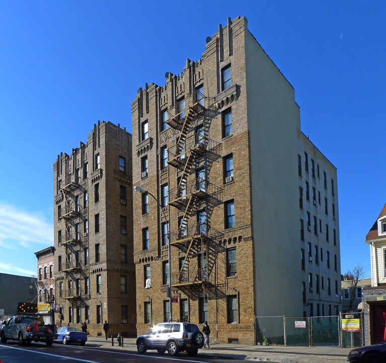 1964 Nostrand Ave in Brooklyn, NY - Building Photo