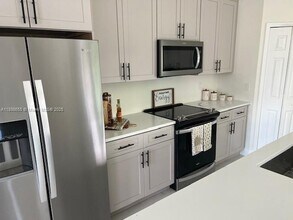 6116 Aquavista Dr in Sebring, FL - Building Photo - Building Photo