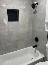 1215 E Mission Ln in Phoenix, AZ - Building Photo - Building Photo