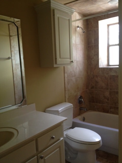 property at 1290 Park Blvd