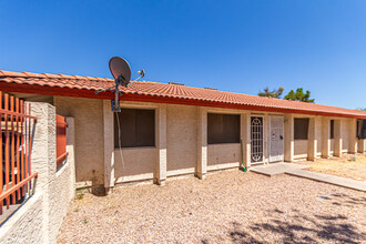 457 E 9th Ave in Mesa, AZ - Building Photo - Building Photo