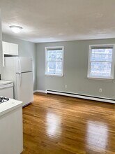 75 7th St, Unit 1 in Cambridge, MA - Building Photo - Building Photo