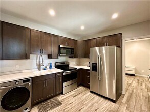 29 Ann St in Newport, RI - Building Photo - Building Photo