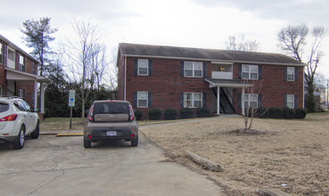 Garrett Place Apartments in Shelby, NC - Building Photo - Building Photo