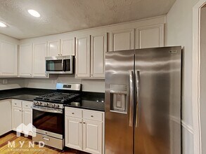 1600 Arden Dr SW in Marietta, GA - Building Photo - Building Photo