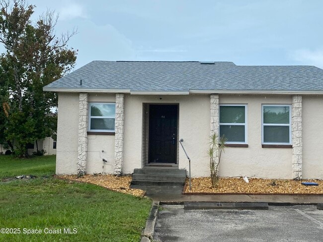 property at 1514 Clearlake Rd