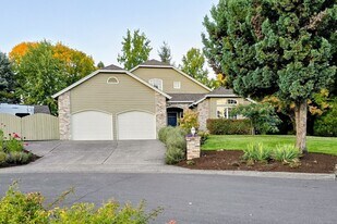 3391 NE Jackson Rd Loop in Hillsboro, OR - Building Photo