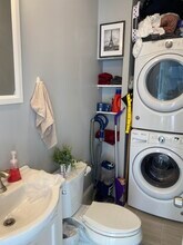 726 Parker St, Unit 3T in Boston, MA - Building Photo - Building Photo