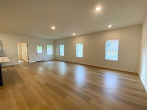 33 Oak Ave in Brighton, TN - Building Photo - Building Photo
