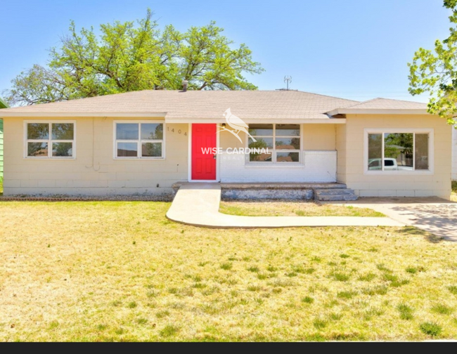 property at 1404 E Reppto St