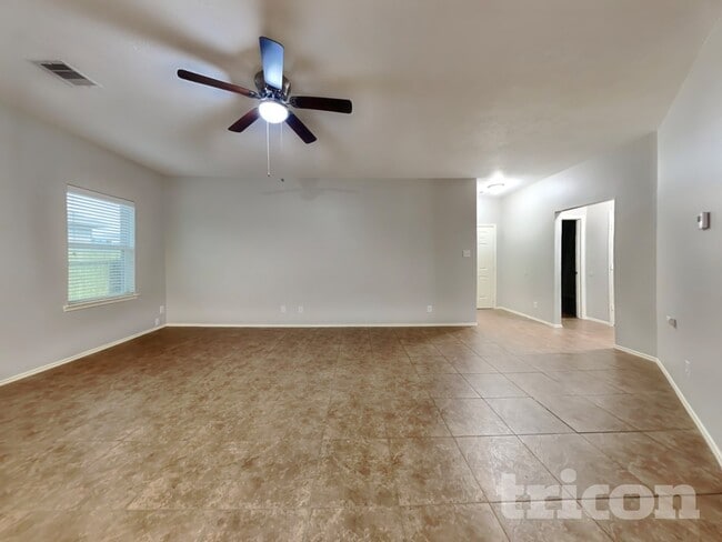 130 Sacajewa Dr, Unit 9413-A20 in La Marque, TX - Building Photo - Building Photo