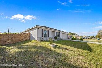 1550 Leeward Ave SE in Palm Bay, FL - Building Photo - Building Photo