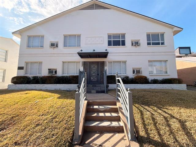 property at 4115 Douglas Ave