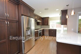 6663 Pecan Ave in Moorpark, CA - Building Photo - Building Photo