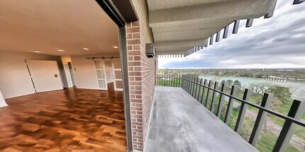 480 S Marion Pky, Unit 1405A in Denver, CO - Building Photo - Building Photo