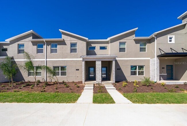 property at 1122 Kingsbarn St