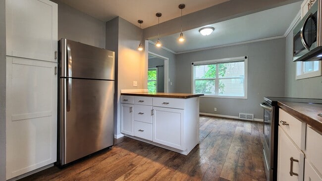 property at 1242 10th St N