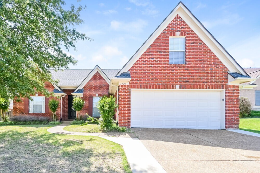 2721 Shady Well in Memphis, TN - Building Photo