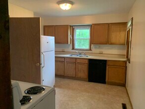 716 Menomonie St in Eau Claire, WI - Building Photo - Building Photo