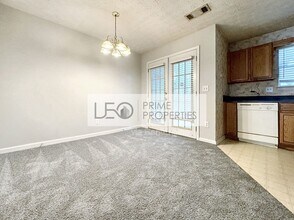 5916 Dogwood Manor in Stonecrest, GA - Building Photo - Building Photo