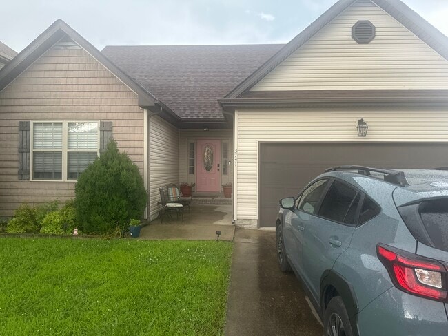 property at 3741 Silver Fox Ct
