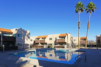 Casa Tiempo Apartments in Las Vegas, NV - Building Photo - Building Photo