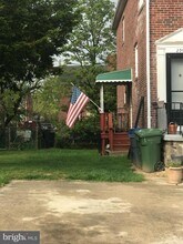 2904 Clearview Ave in Baltimore, MD - Building Photo - Building Photo
