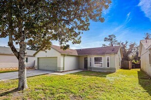 1054 Brielle Ave in Oviedo, FL - Building Photo
