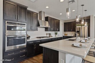 2337 W Gloria Ln in Phoenix, AZ - Building Photo - Building Photo