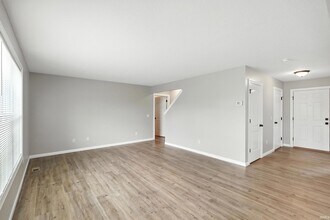 813 Beal Brook Pass in Fort Wayne, IN - Building Photo - Building Photo
