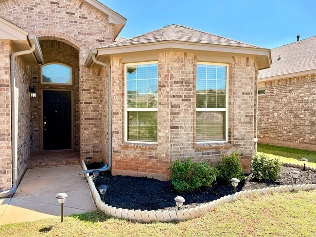 3416 Sadie Dr in Yukon, OK - Building Photo - Building Photo