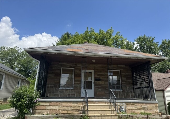 property at 2634 Austin Ave