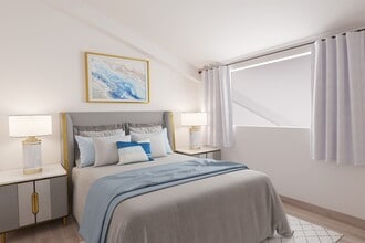 Bella Vista in San Diego, CA - Building Photo - Building Photo