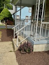 2239 Renwick Dr in Youngstown, OH - Building Photo - Building Photo